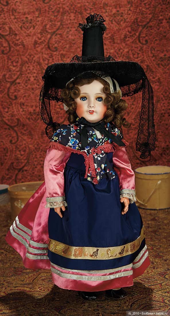 Куклы в народных и национальных костюмах. Часть 1