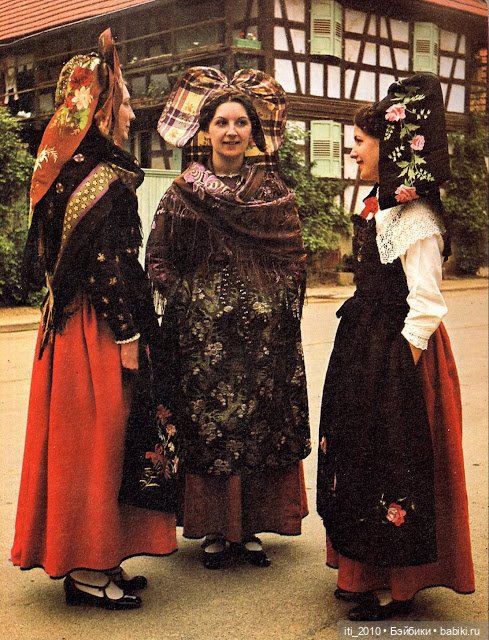 Народный костюм Франции. Часть 2