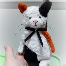 Трехцветный Котик в стиле Тедди 17 см
