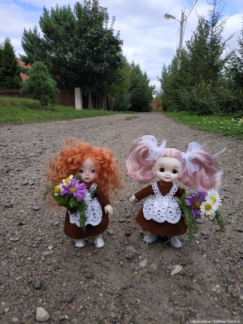 по дороге в школу