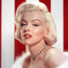 Мэрилин Монро - красивая и таинственная легенда Голливуда