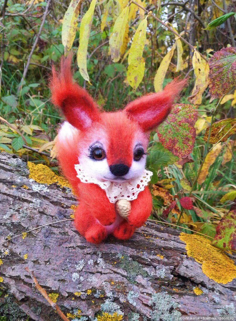 Белочка — Валяные игрушки из шерсти: сухое валяние