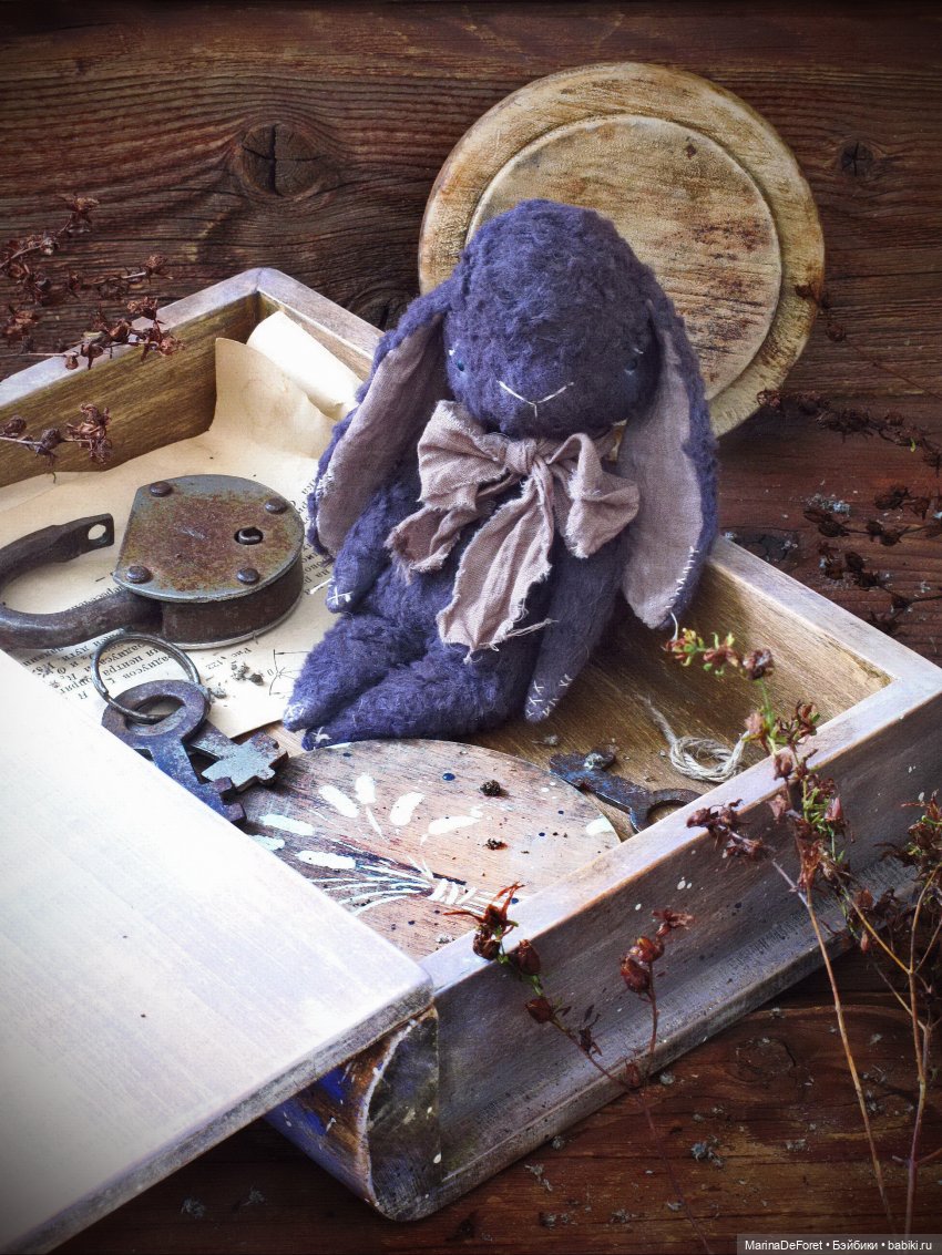 Черничный зайка-примитив от Юлии Прашкович (фото 9)