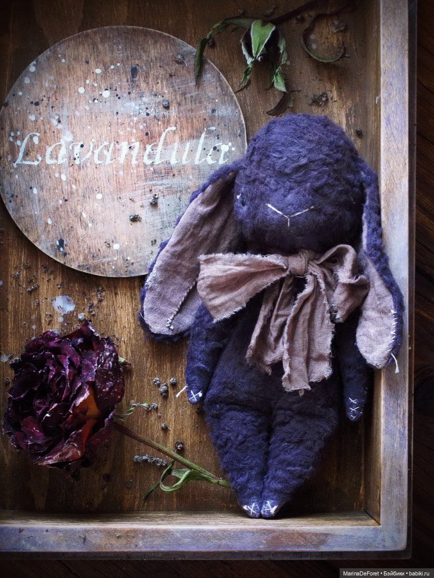 Черничный зайка-примитив от Юлии Прашкович (фото 5)