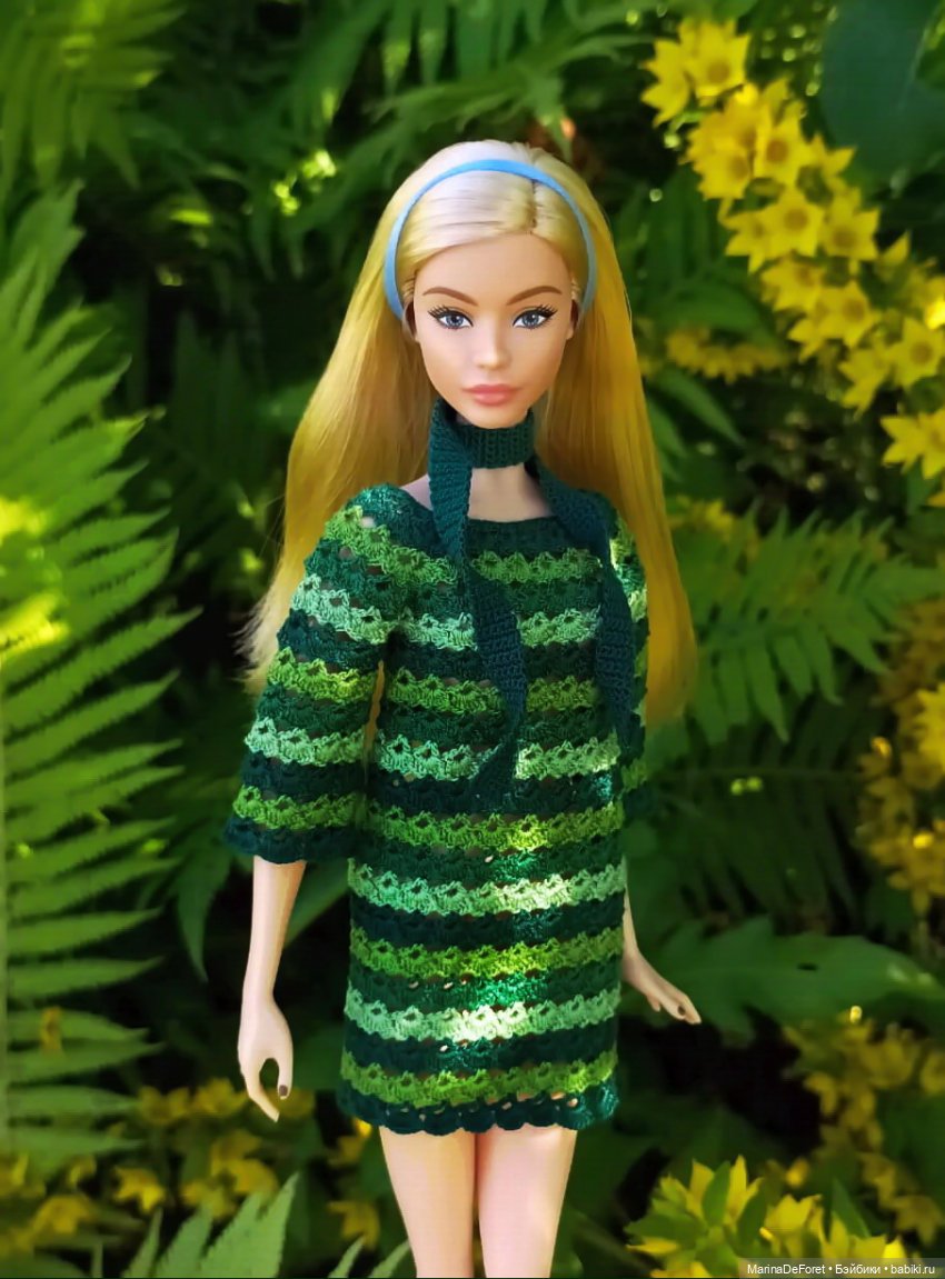 То, что я связала куклам за последние полтора года - часть первая