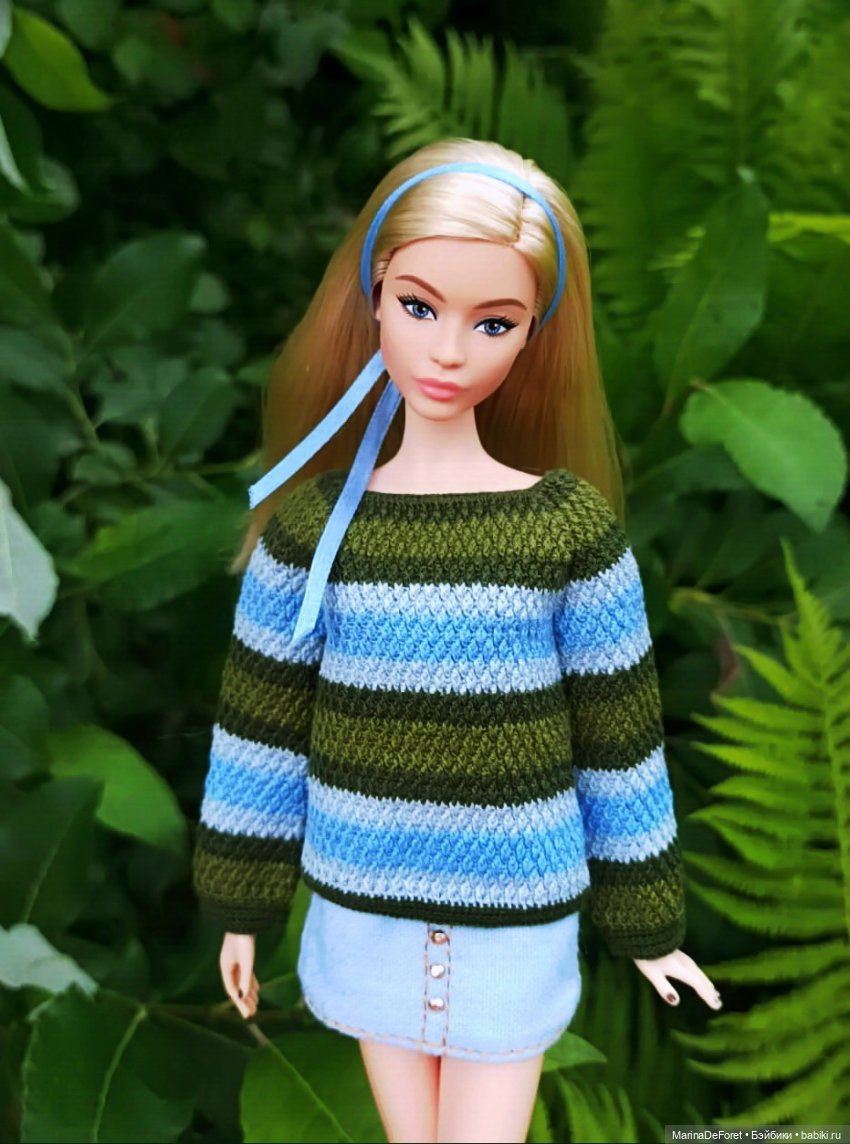 То, что я связала куклам за последние полтора года - часть первая