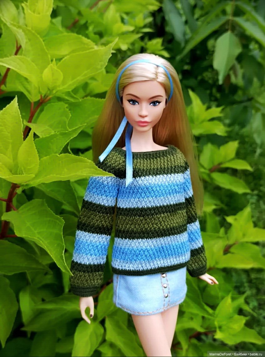 То, что я связала куклам за последние полтора года - часть первая