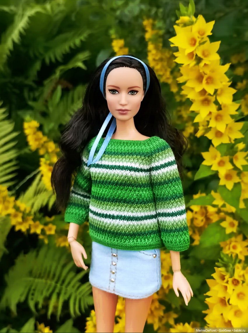 То, что я связала куклам за последние полтора года - часть первая