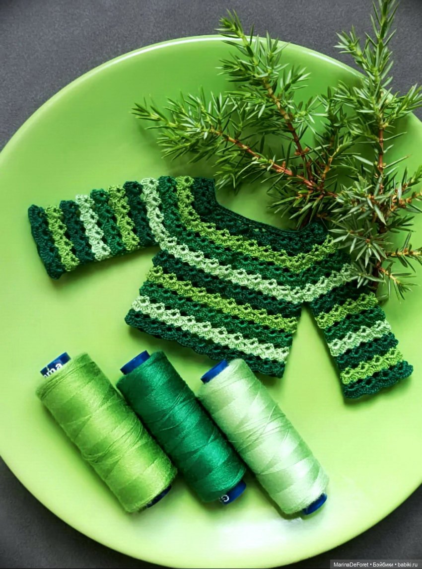 То, что я связала куклам за последние полтора года - часть первая