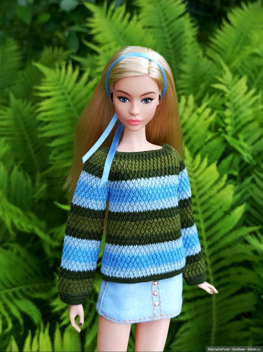 То, что я связала куклам за последние полтора года - часть первая