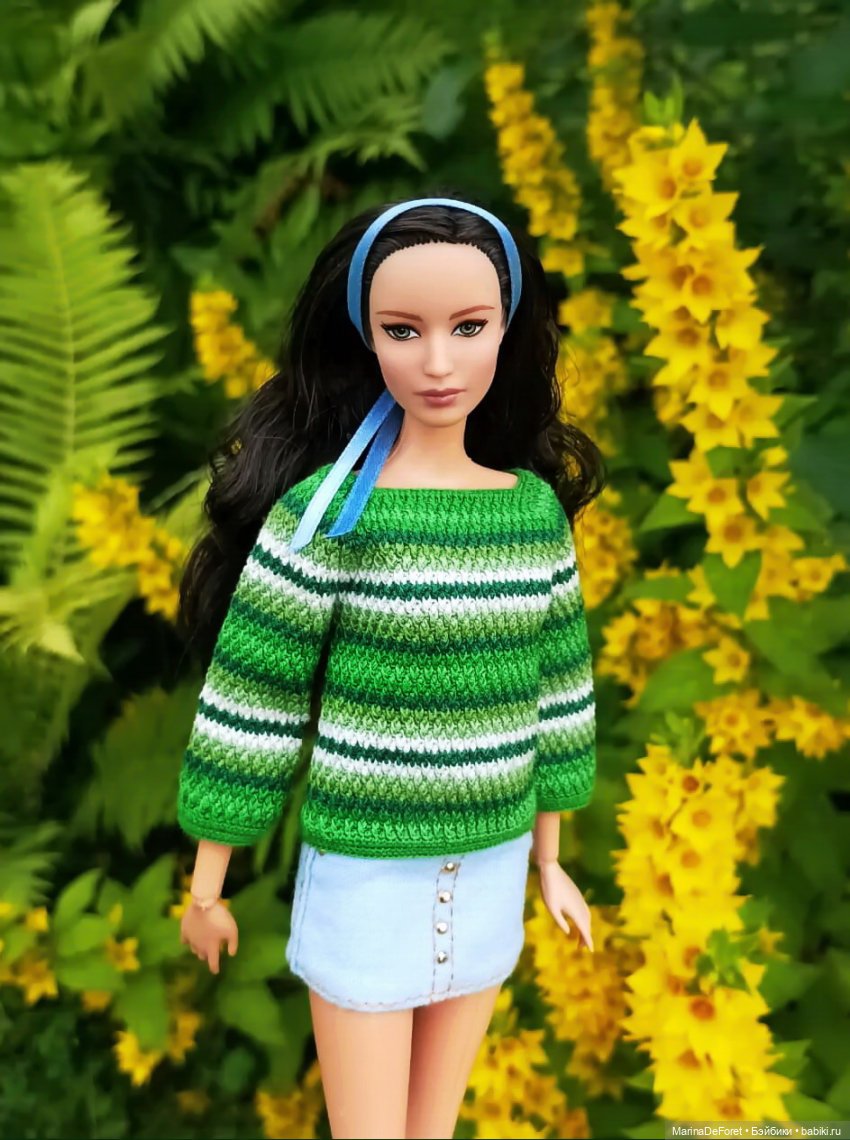 То, что я связала куклам за последние полтора года - часть первая