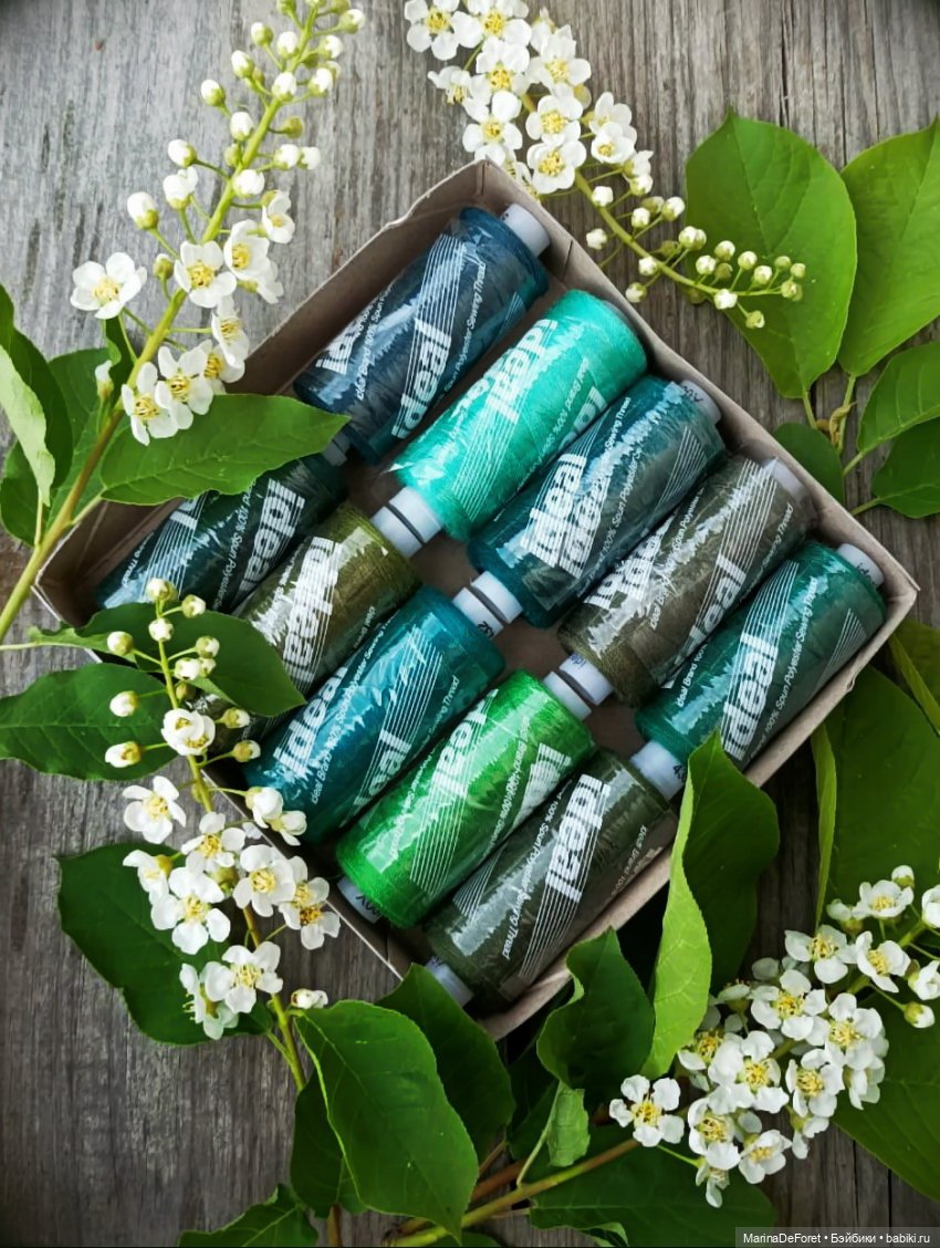 То, что я связала куклам за последние полтора года - часть первая