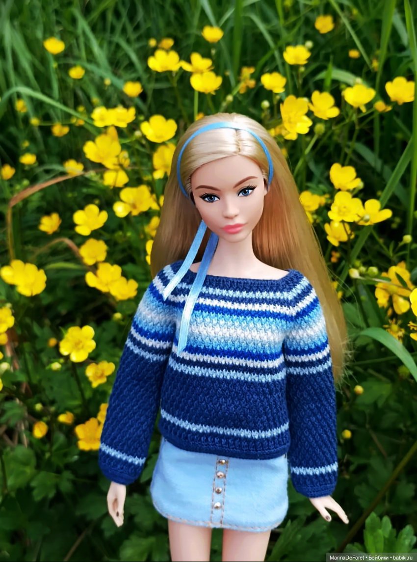 То, что я связала куклам за последние полтора года - часть первая