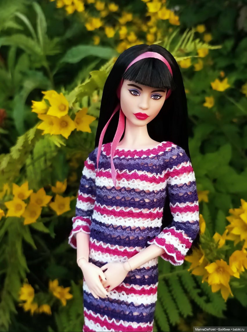 Вязаная одежда для кукол - часть третья - в одну нитку