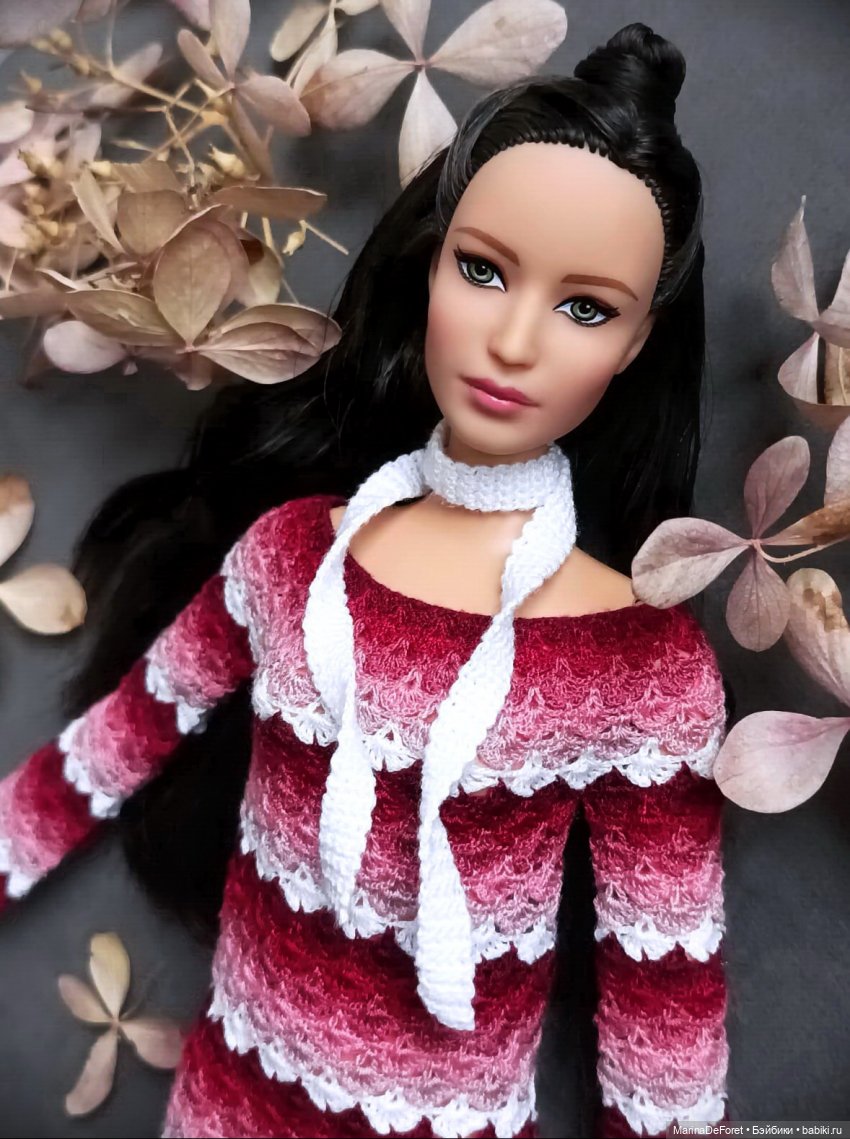 Вязаная одежда для кукол - часть двадцать первая - платья