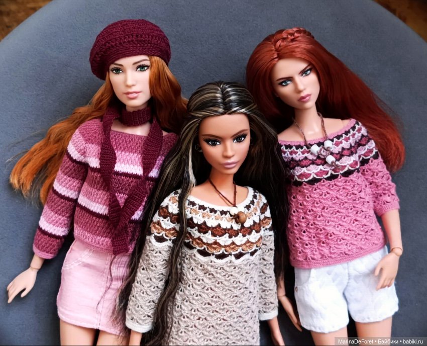 Вязаная одежда для кукол - часть двадцать первая - платья