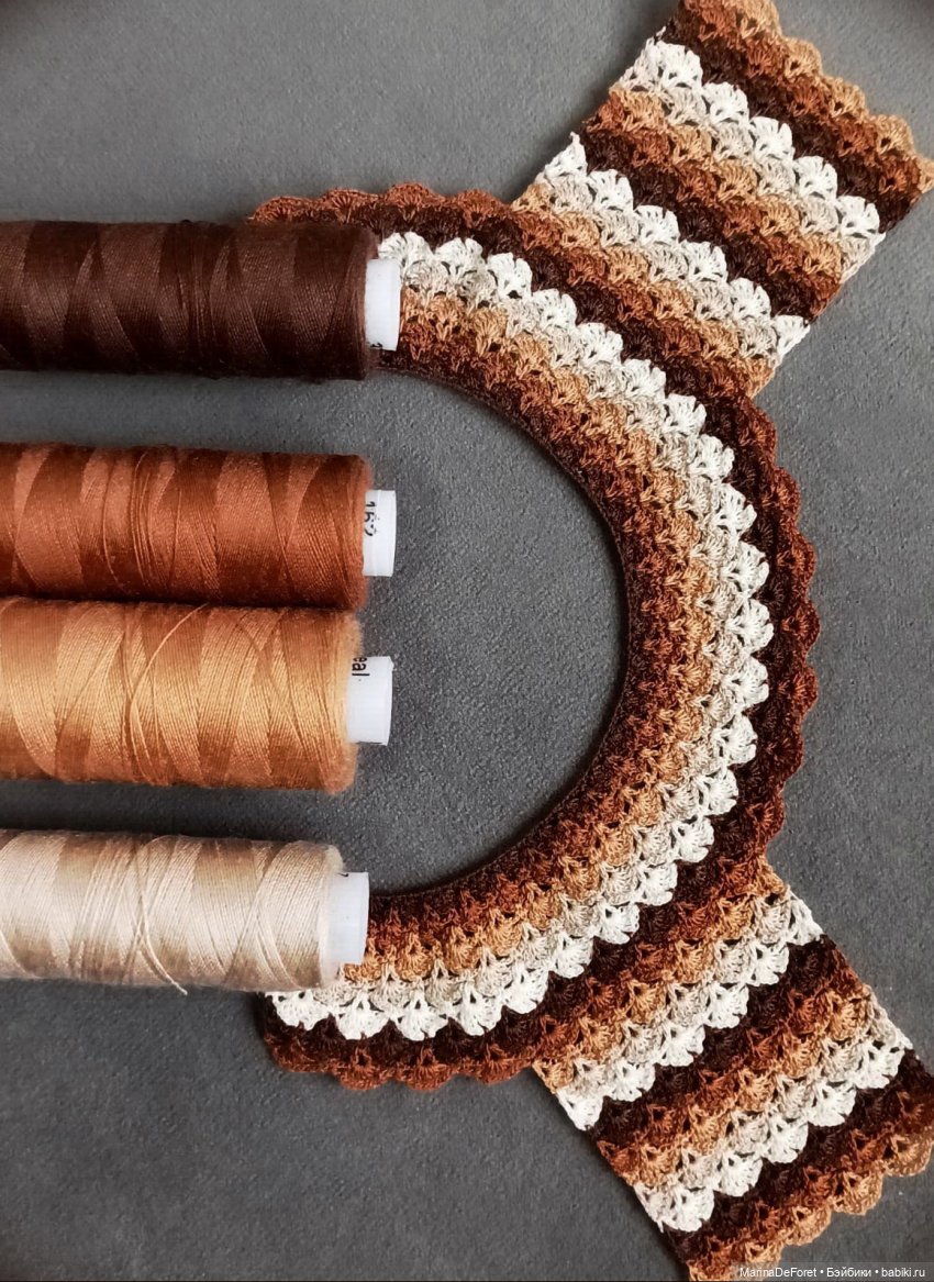 Вязаная одежда для кукол - часть двадцать первая - платья