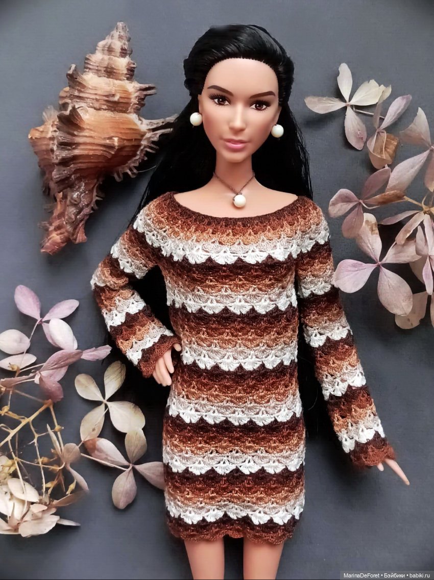 Вязаная одежда для кукол - часть двадцать первая - платья