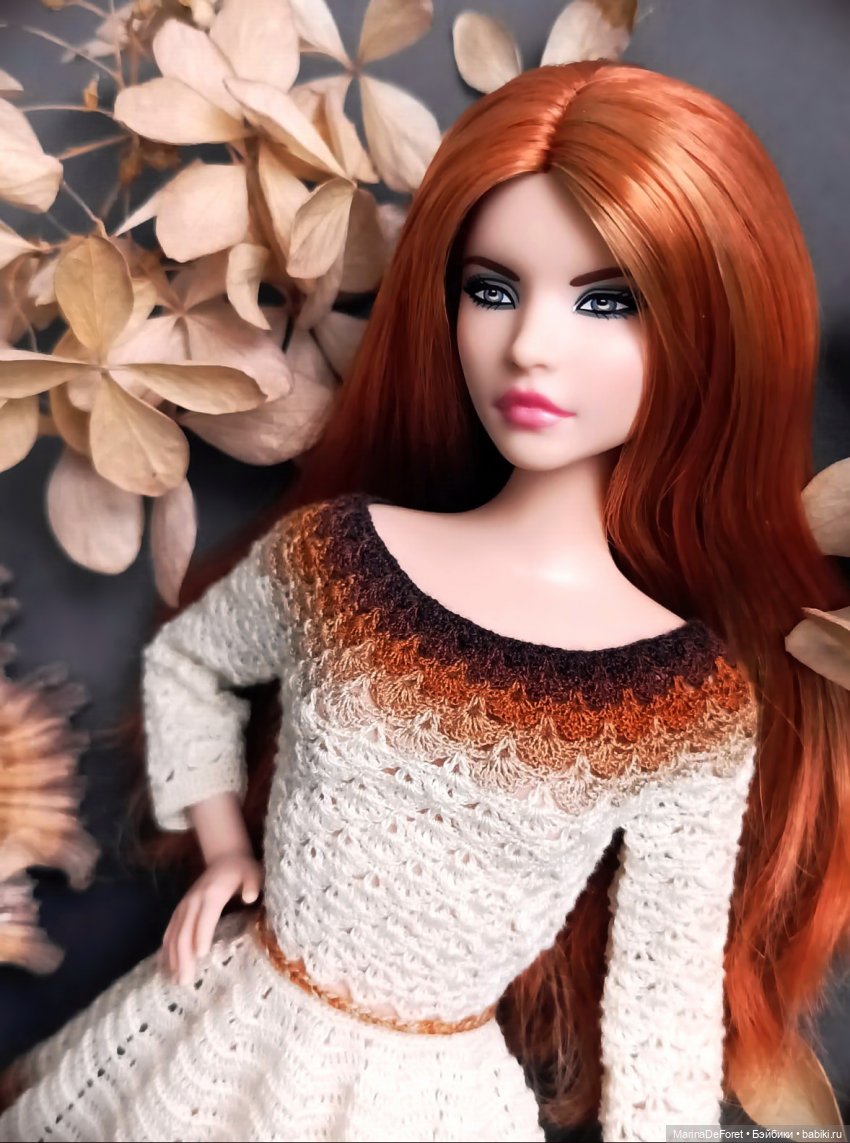 Вязаная одежда для кукол - часть двадцать третья - снова платья