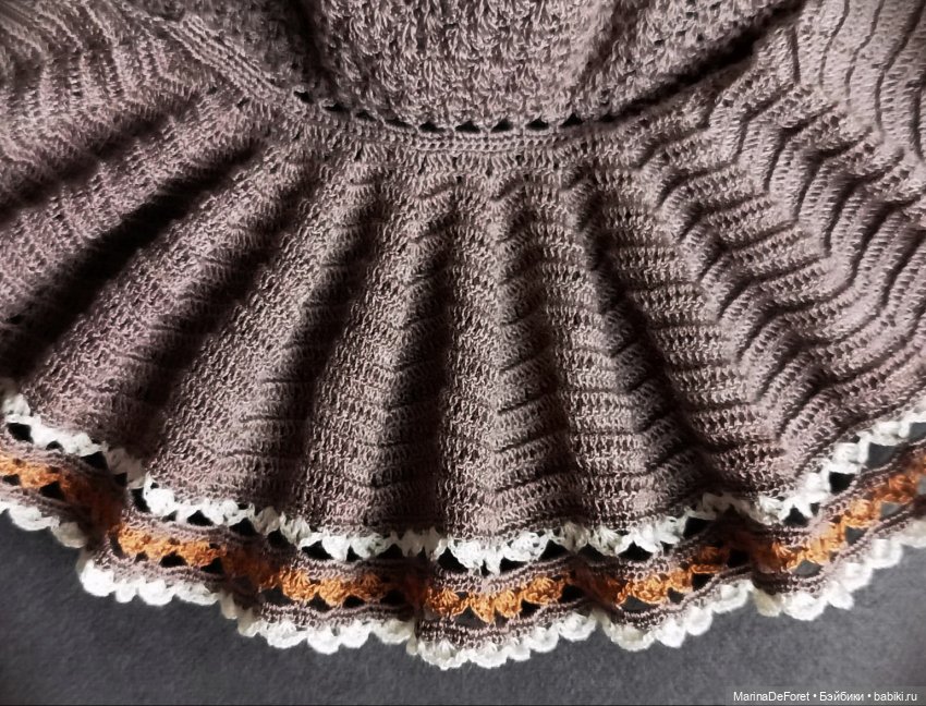 Вязаная одежда для кукол - часть двадцать третья - снова платья