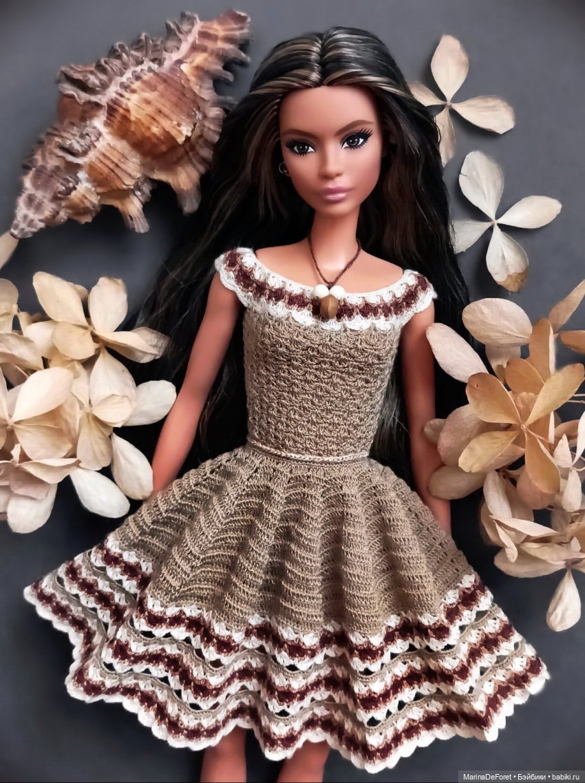 Вязаная одежда для кукол - часть двадцать третья - снова платья