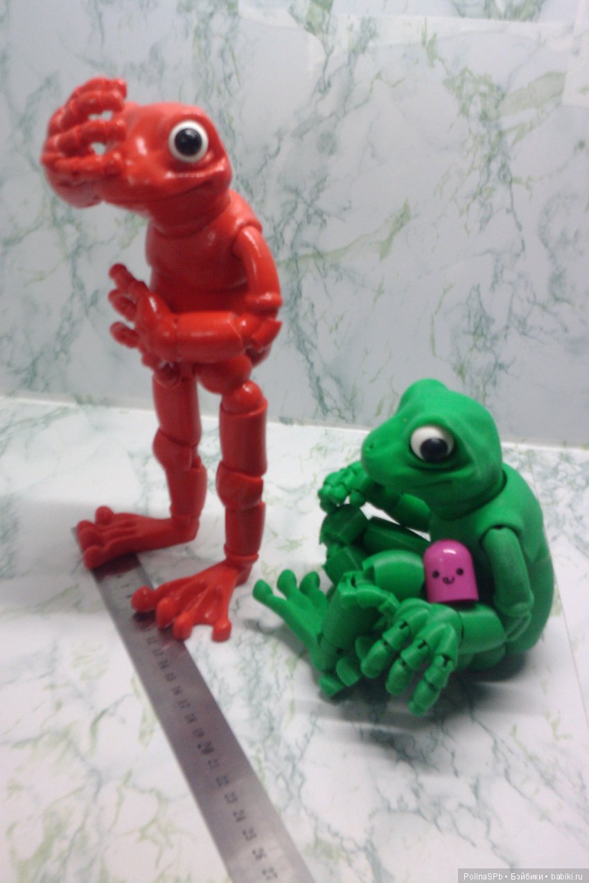 3 D печать: красная шарнирная лягушка БЖД