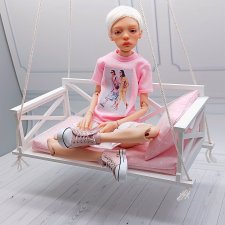 Белые подвесные качели для кукол формата 1/6 от Woodentales