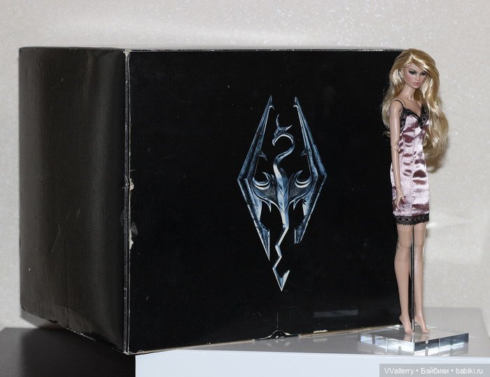 Skyrim Collector's Edition: Alduin Statue (фото 2)