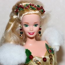 Happy Holidays Barbie 1994 686600