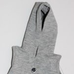 Безрукавка с капюшоном для бжд формата 1/4