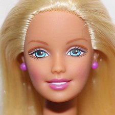 Hawaii Barbie 2000 #2