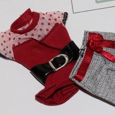 2 бордовых комплекта одежды