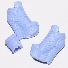 Голубая обувь на барби (несколько)