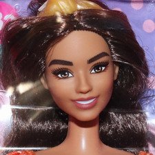 Barbie Fashionistas 182 HBV16