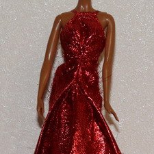 Платье 2017 Holiday Barbie б/у