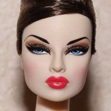 Subtle Affluence Eugenia