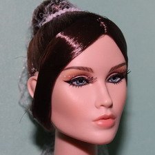 Emerald Allure Amirah