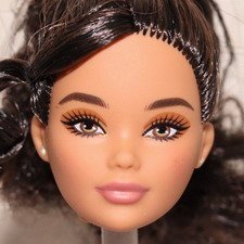 Голова Juan Gabriel Barbie