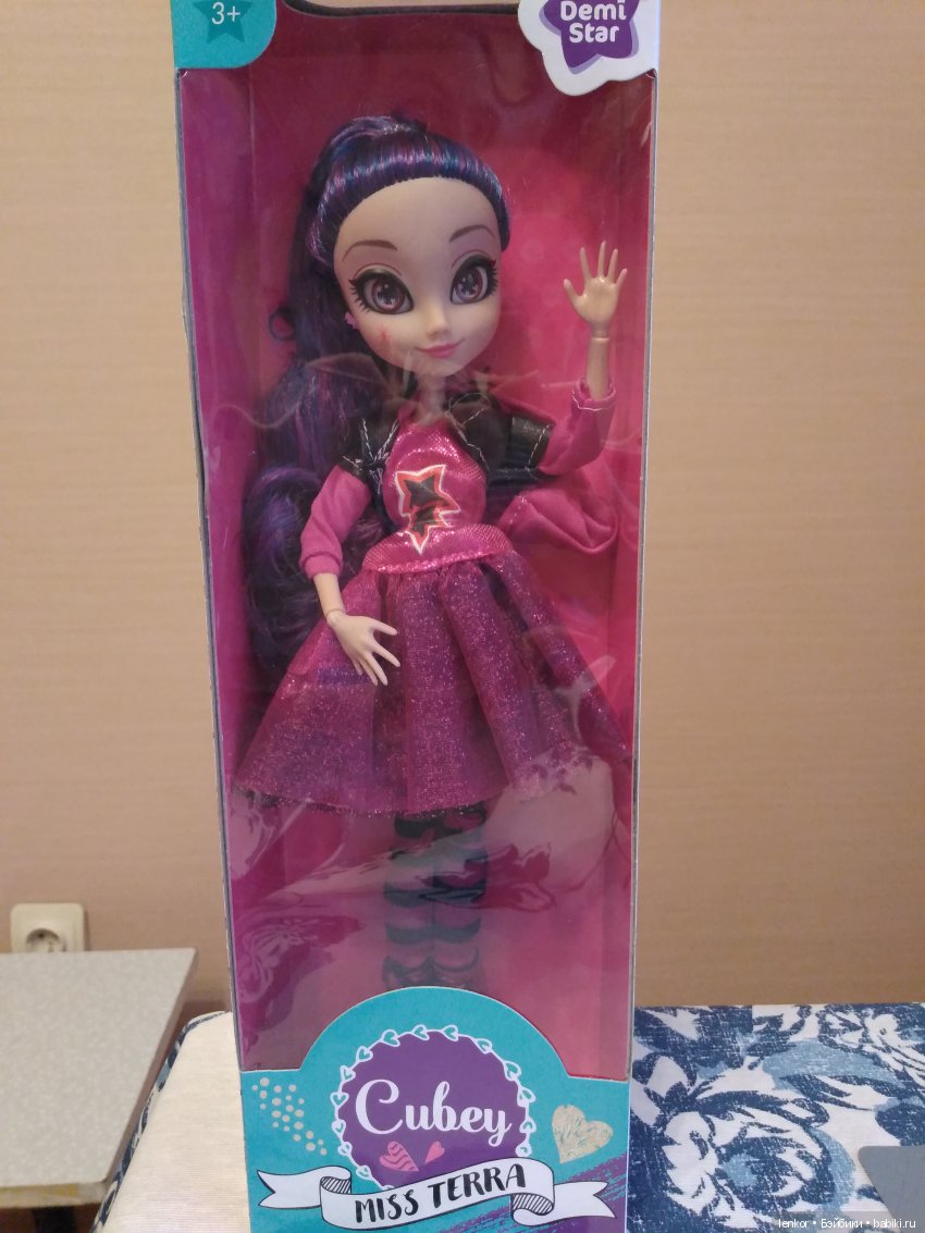 Demi star Cubey (Miss Terra)