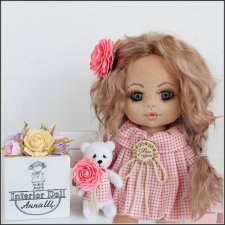 Я вернулась