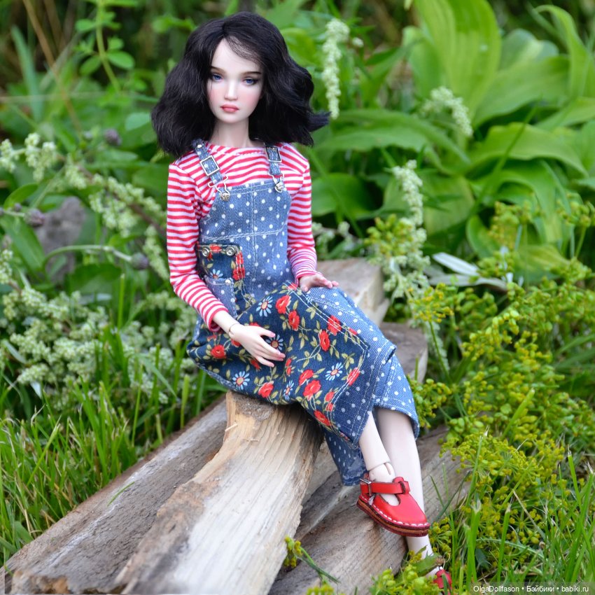 Голубой и красный. Еще наряды для Севланы (фото 4)