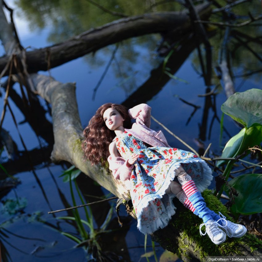 Голубой и красный. Еще наряды для Севланы (фото 2)