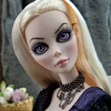 Эва. Маленький призрак в коллекции