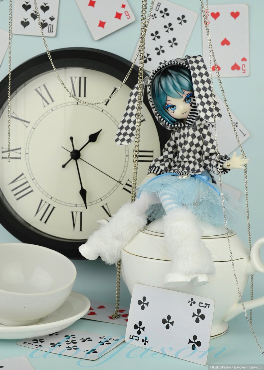 Белый кролик и другие. Чайные зайчики ныряют в нору (фото 9)