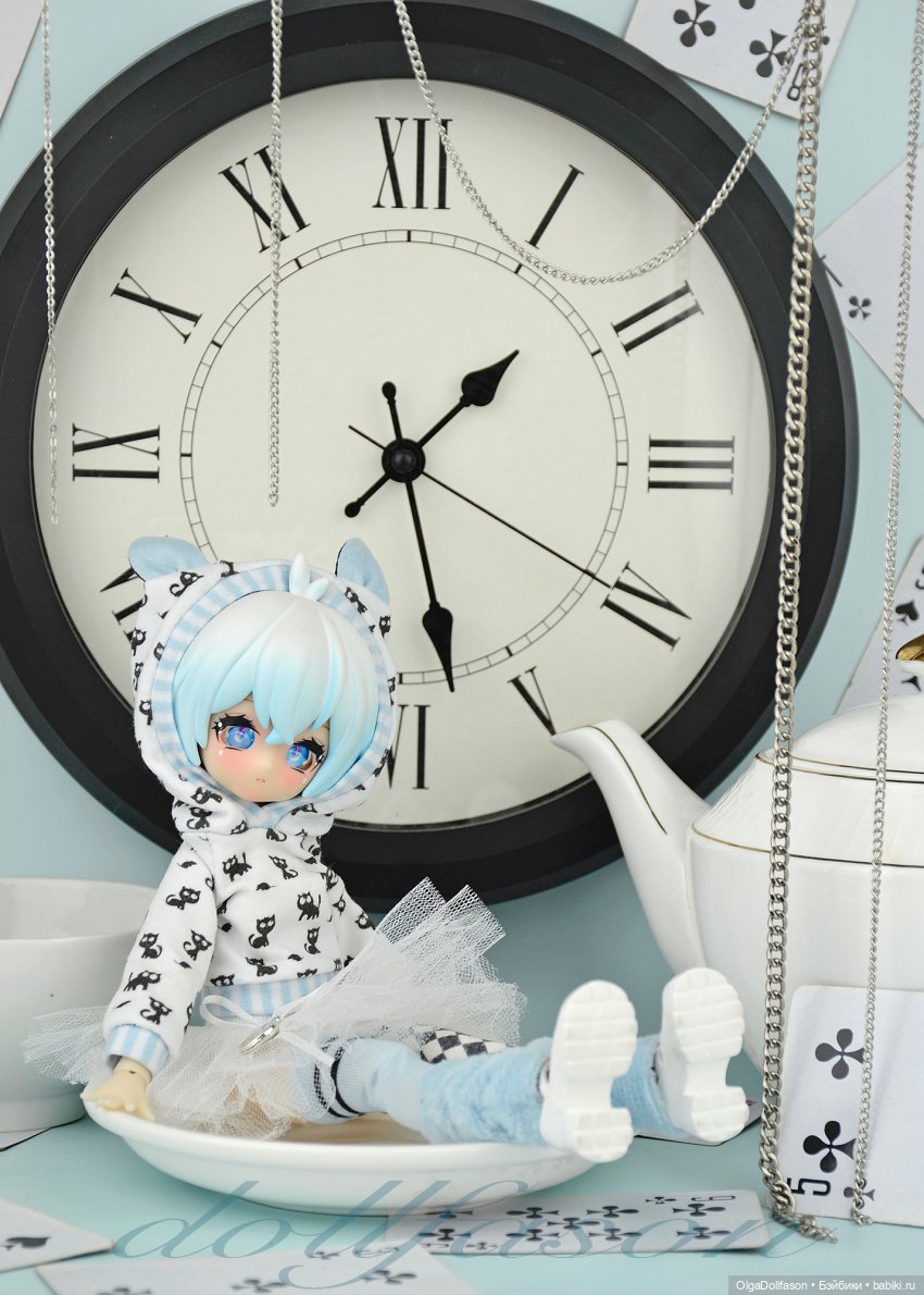 Белый кролик и другие. Чайные зайчики ныряют в нору (фото 2)