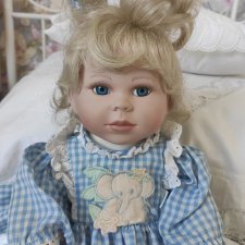 Милая винтажная малышка