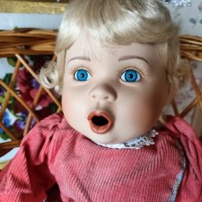 С широко раскрытыми глазами