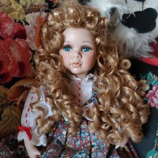 Красивая винтажная фарфорка