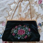 Сумочка антикварная с ручной вышивкой