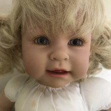 Уход за куклой Adora